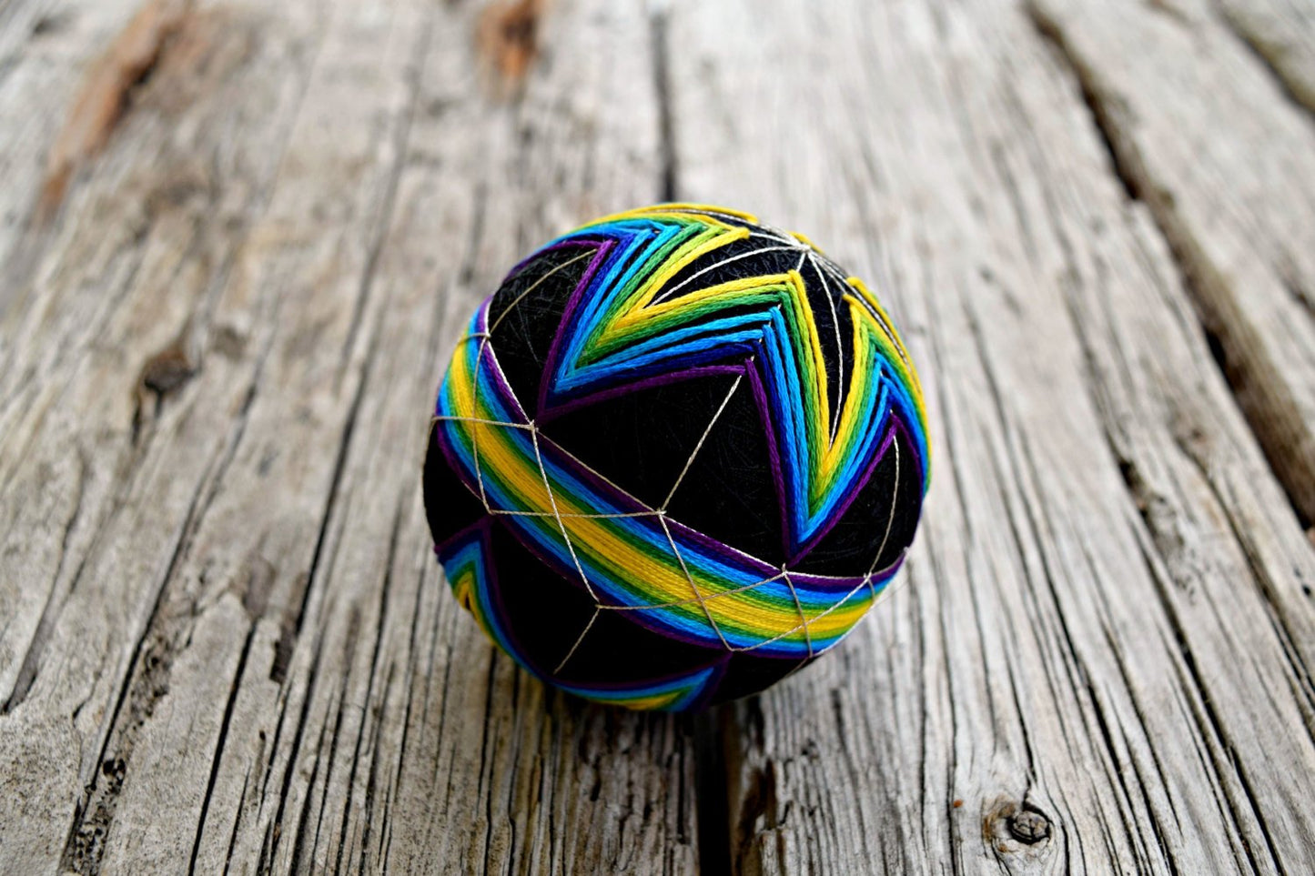 Dark Rainbow Neon Star Temari Ball