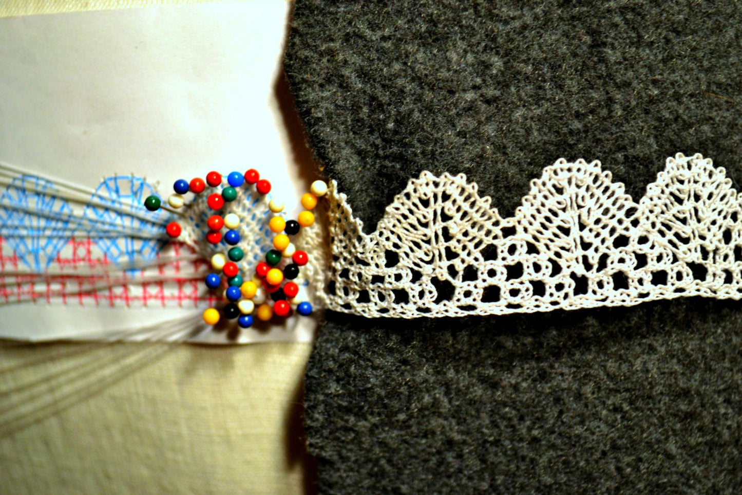 Handmade Bobbin Lace to Measure - Rose Scallop