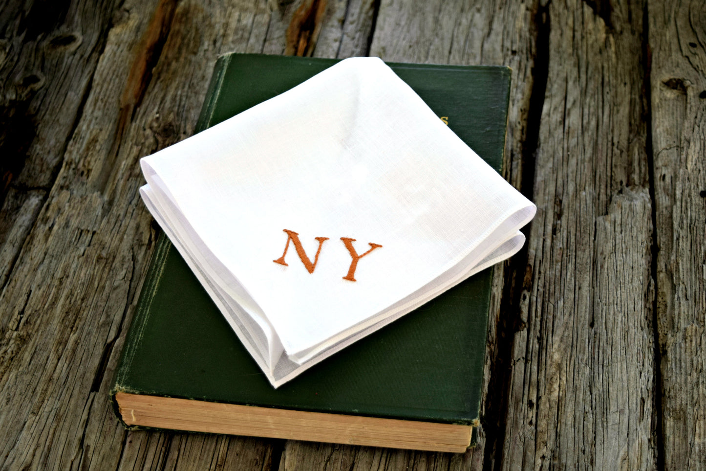 Monogrammed White Linen Pocket Square : Two Initials, Classic Script