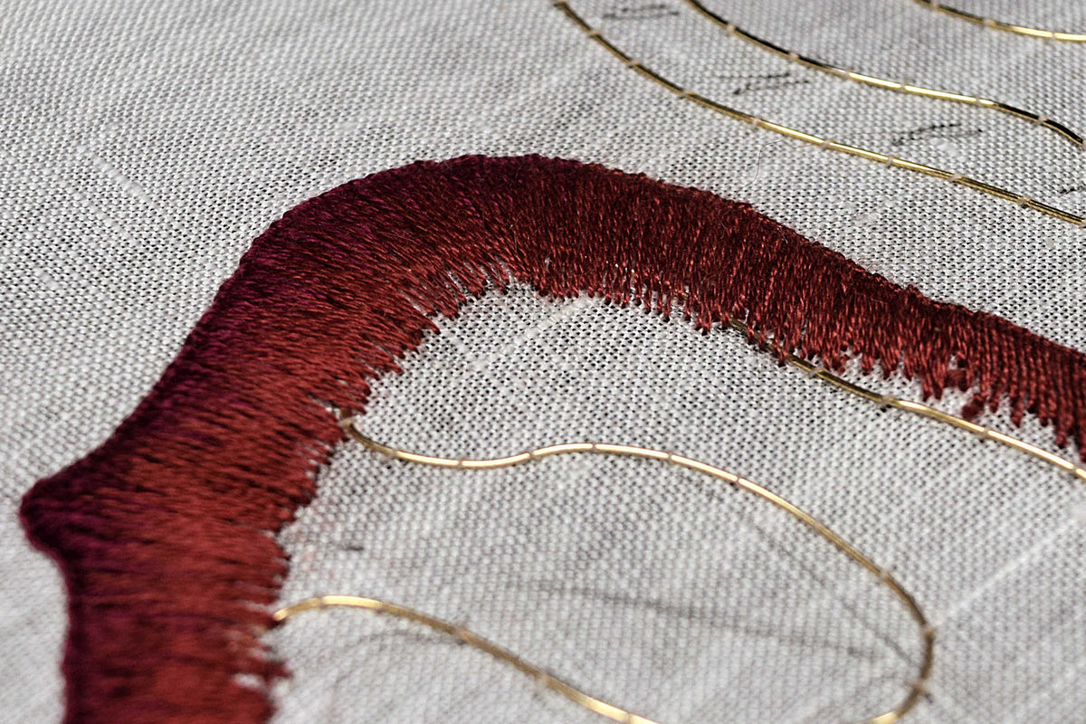 Slow Progress – Broiderie Stitch