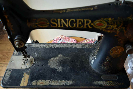 Clara's Cleanup Part One - Refinishing a 1924 Singer 66