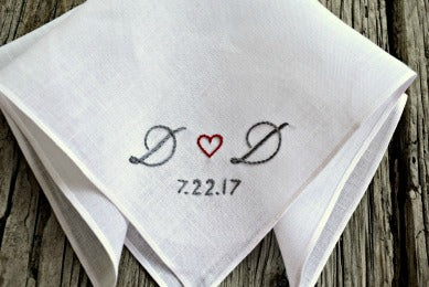 Sweetheart Handkerchief with Wedding Date : Simple and Sweet