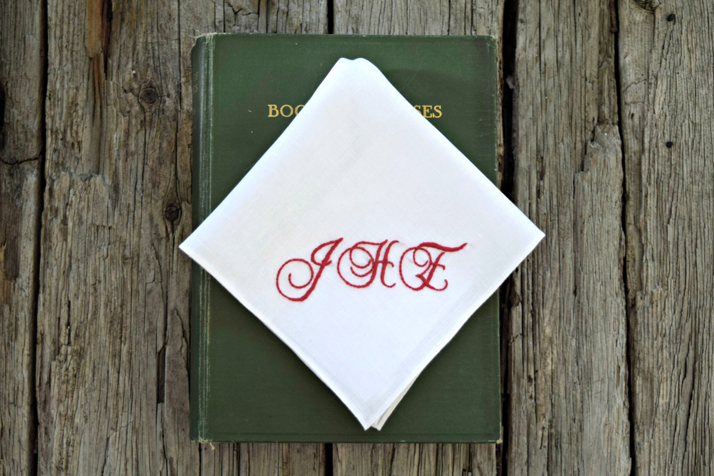 Personalized White Linen Handkerchief with Three Initials : Elegant Scrolls